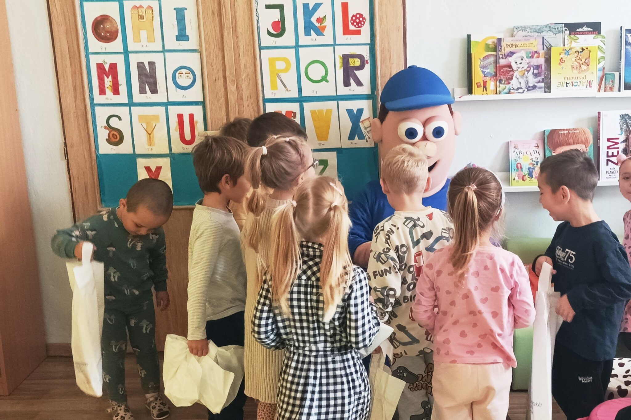 foto zs rumanova cr 2048x1365 | WebJET CMS